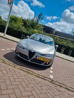 Alfa Romeo 147 1.6 T.spark 16V 88KW 5DR 2006 Grijs, Auto's, Alfa Romeo, Voorwielaandrijving, 1195 kg, 4 cilinders, 400 kg