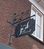 Prachtig ijzeren naambord voor aan gevel., Ophalen