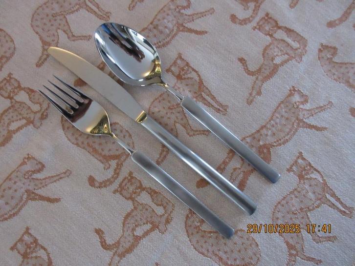 Keltum 18-10 Nocturne Nieuwe Dessert/Lunchbestekdelen, Huis en Inrichting, Keuken | Bestek, Nieuw, Rvs of Chroom, Vaatwasserbestendig