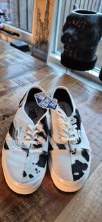 Vans leer met vacht, Wit, Nieuw, Ophalen of Verzenden, Sneakers of Gympen