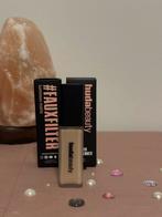 Huda Beauty #FauxFilter Concealer - Cotton Candy 2.3B, Beige, Zo goed als nieuw, Make-up, Verzenden
