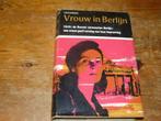 Een vrouw in Berlijn (anoniem dagboek april-juni 1945, Wo2), Anoniem, Europa, Ophalen of Verzenden, 20e eeuw of later