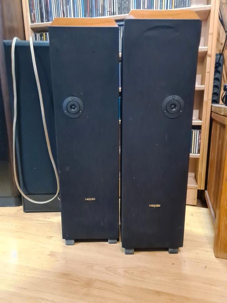 Vintage Hepta set, Audio, Tv en Foto, Luidsprekers, Zo goed als nieuw, Front, Rear of Stereo speakers, 120 watt of meer, Overige merken