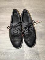 Clarks schoenen maat 40 - Nieuwstaat, Kleding | Heren, Schoenen, Ophalen of Verzenden, Nieuw