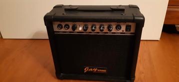 Gitaarversterker  beschikbaar voor biedingen