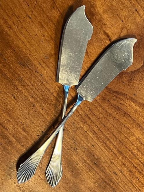 2 BOTERMESJES - ZILVER IN PALMET/WAAIER UITGEVOERD, Antiek en Kunst, Antiek | Goud en Zilver, Zilver, Verzenden