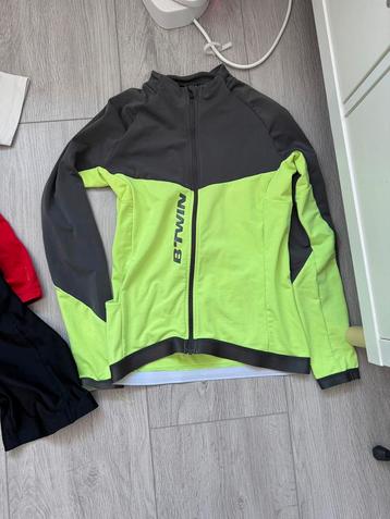Fietsjack kind. Btwin. Maat 14. 152, 164, 176 beschikbaar voor biedingen