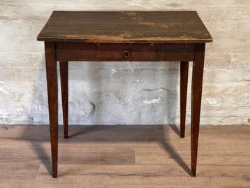 Authentiek (buraeu)tafeltje - 80 x 56 cm + 77 cm hoog / 1 la beschikbaar voor biedingen