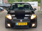 Fiat Punto Active 1.4 5DR • APK FEB 2026 • NW BAK/KOPPELING, Voorwielaandrijving, 4 cilinders, 400 kg, Zwart
