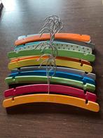 14 kinderkledinghangers (tm mt 128 ongeveer), Ophalen of Verzenden, Zo goed als nieuw, Maat 128