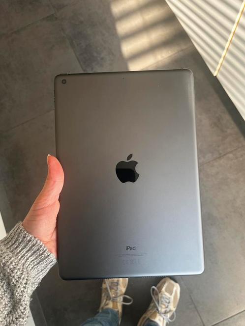 Apple ipad 2021 (9e gen) 64GB, Computers en Software, Apple iPads, Zo goed als nieuw, Apple iPad, 10 inch, 64 GB, Grijs, Ophalen