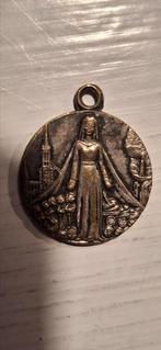 BedelMedaillon Maria Lourdes 1959 antiek verzilverd, Antiek en Kunst, Antiek | Religie, Ophalen of Verzenden