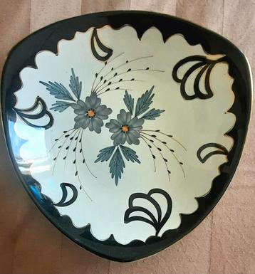 Vintage flora plateel schaaltje met bloem decoratie beschikbaar voor biedingen