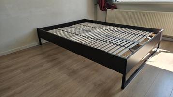 Bedframe 140x200 incl lattenbodems