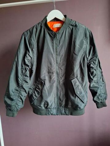 Jongens bomberjack maat 152    H&M beschikbaar voor biedingen