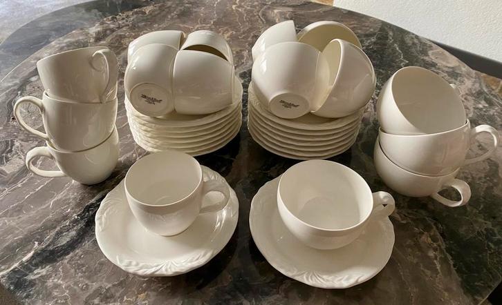 Foglia koffie en theekopjes van Villeroy & Boch, Huis en Inrichting, Keuken | Servies, Gebruikt, Kop(pen) en/of Schotel(s), Overige stijlen