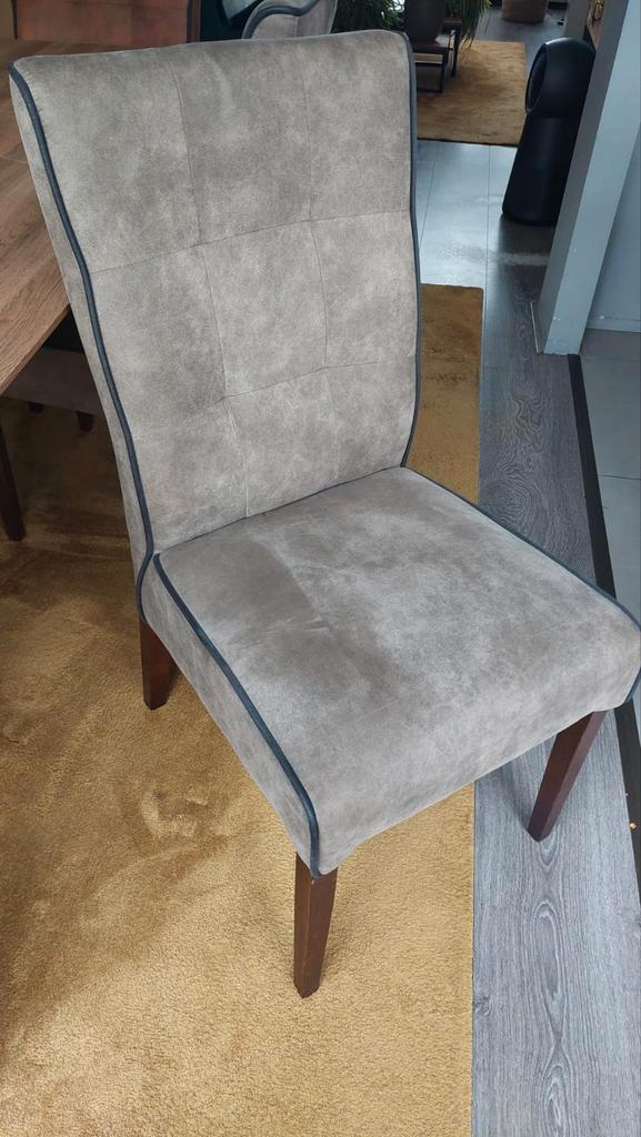 Eetkamerstoelen Straluma grijs, Huis en Inrichting, Stoelen, Gebruikt, Vier, Stof, Grijs, Ophalen