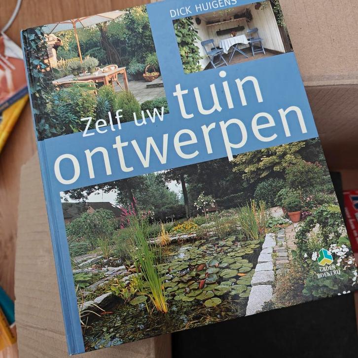 Zelf uw tuin ontwerpen - Tuinboek, Boeken, Wonen en Tuinieren, Gelezen, Tuinontwerpen, Ophalen of Verzenden