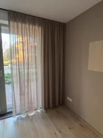 Vitrage en gordijnen, Huis en Inrichting, Stoffering | Gordijnen en Lamellen, Ophalen, Zo goed als nieuw, Beige, 200 cm of meer