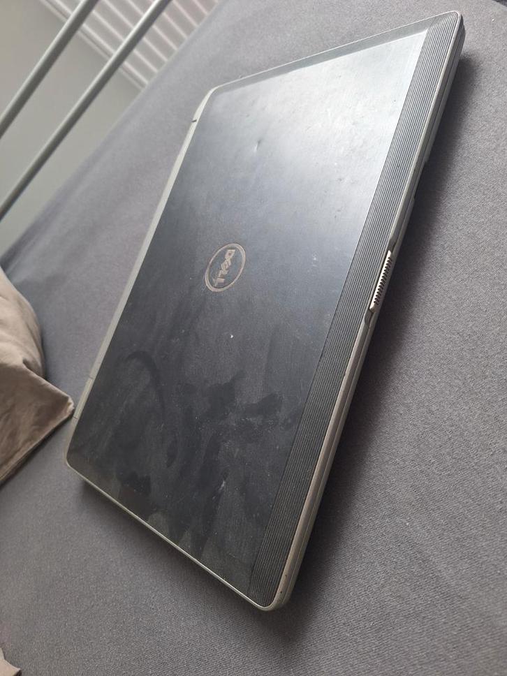 Dell Laptop - Gebruikt, Computers en Software, Windows Laptops, Gebruikt, 14 inch, HDD, SSD, Onbekend, Qwerty, Ophalen