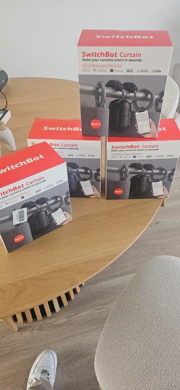 SwitchBot Curtain - 4 stuks - Zwart - Zo goed als nieuw beschikbaar voor biedingen