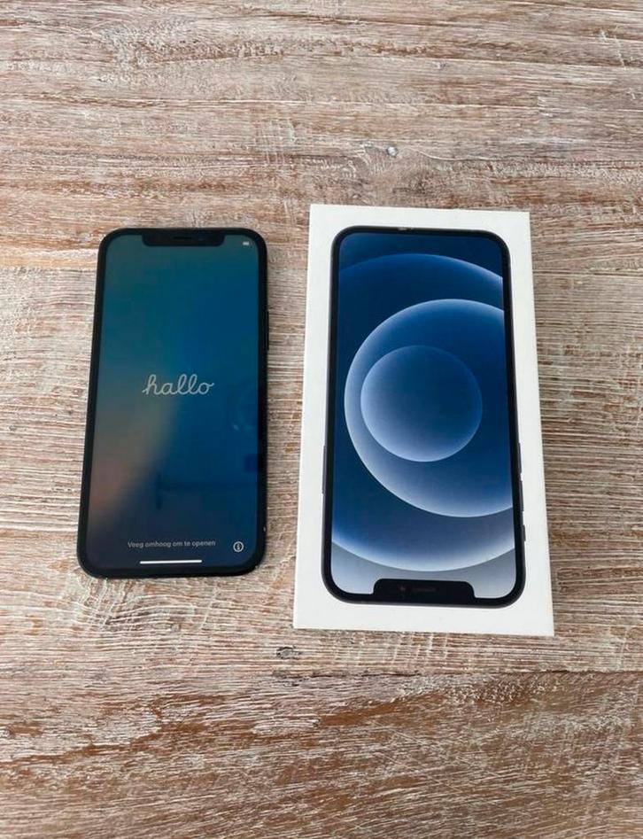 iPhone 12 zwart128 GB - nieuwe batterij en nieuw scherm, Telecommunicatie, Mobiele telefoons | Apple iPhone, Zo goed als nieuw