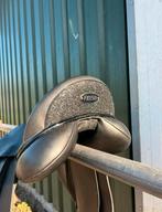 Fryso Ambition - 18 Inch/W, Dieren en Toebehoren, Paarden en Pony's | Zadels, Ophalen of Verzenden, Zo goed als nieuw, Dressuur