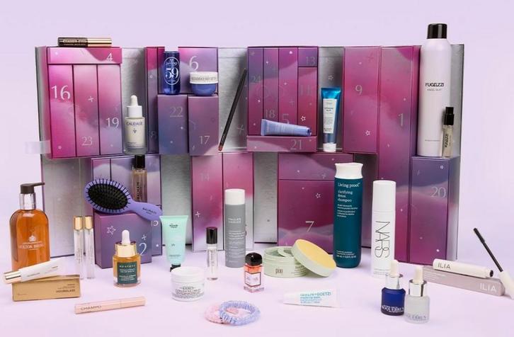 Bijenkorf adventkalender 2025 nieuw (gesealed) waarde €800,-, Sieraden, Tassen en Uiterlijk, Uiterlijk | Cosmetica en Make-up