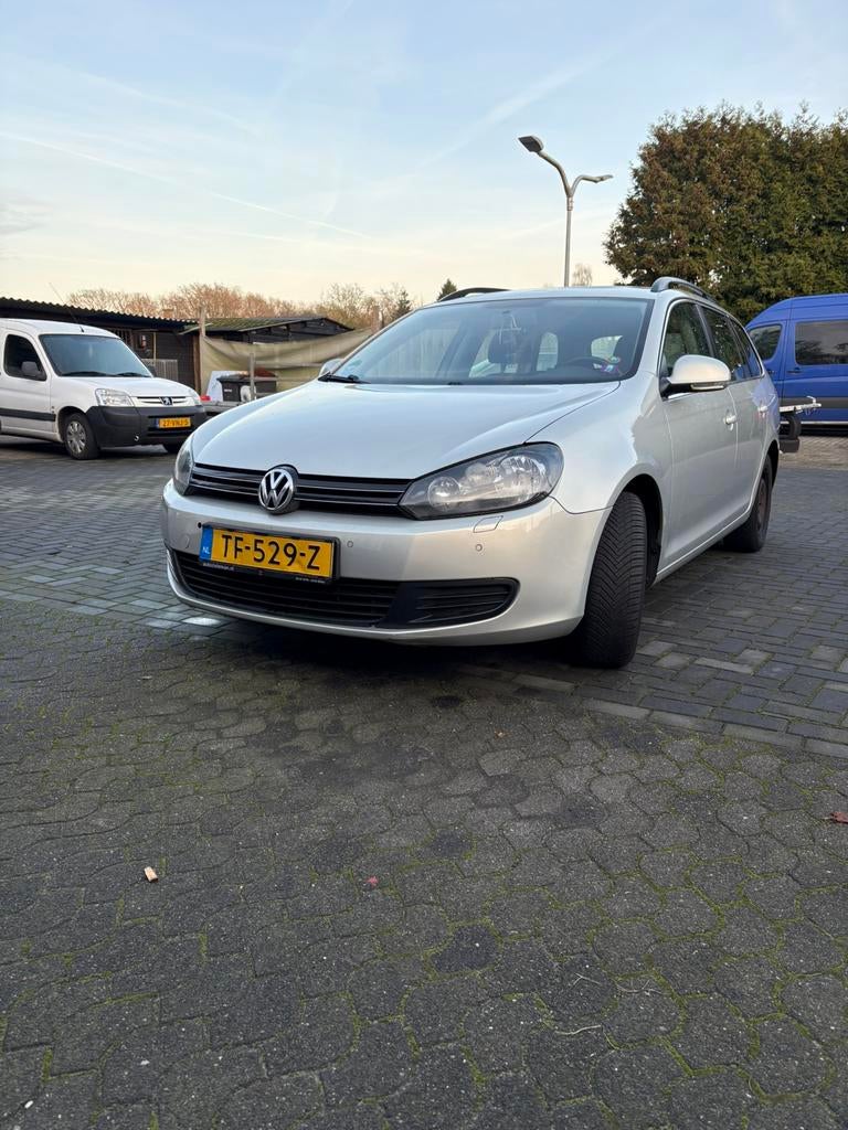 Volkswagen Golf 1.2 TSI 77KW Variant 2010 Grijs, Voorwielaandrijving, 4 cilinders, Handgeschakeld, 19 km/l
