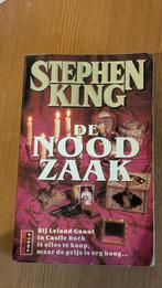 Stephen King - De Noodzaak, Ophalen of Verzenden, Gelezen, Stephen King, Nederland