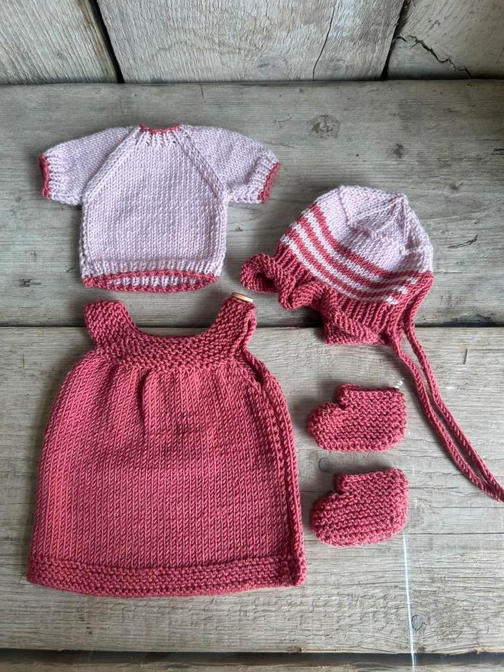 Jurksetje voor 30 cm zonnekindpop, Kinderen en Baby's, Speelgoed | Poppen, Zo goed als nieuw, Babypop, Ophalen of Verzenden
