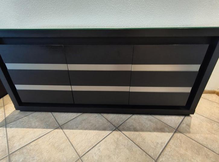 Stijlvolle donkerbruine woonkamerkast – als nieuw!, Huis en Inrichting, Stoffering | Gordijnen en Lamellen, Zo goed als nieuw