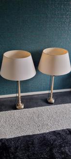 2 grote lampen, H 92cm, doorsnee kap onder 50, boven 35, Ophalen of Verzenden, Zo goed als nieuw