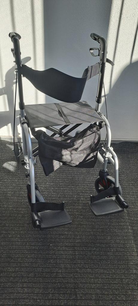 Rolstoel rollator, Diversen, Rollators, Zo goed als nieuw, Lichtgewicht, Ophalen