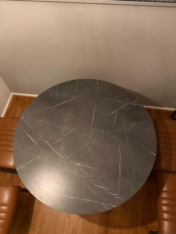 Ronde eettafel MARIEDAMM IKEA 105cm, Huis en Inrichting, Tafels | Eettafels, Zo goed als nieuw, 100 tot 150 cm, 100 tot 150 cm