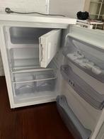 Whirlpool Koelkast - inclusief vrieslade, Minder dan 85 cm, 100 tot 150 liter, Ophalen of Verzenden, Zo goed als nieuw