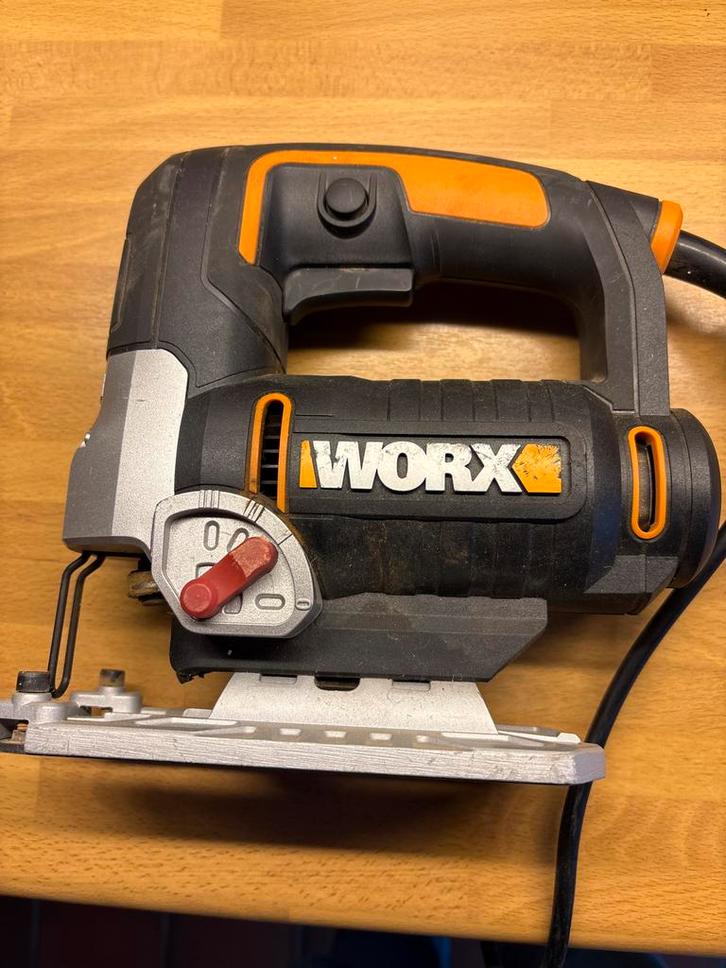 Worx Decoupeerzaag - Klein Gebrek, Doe-het-zelf en Verbouw, Gereedschap | Zaagmachines, Gebruikt, Decoupeerzaag, 600 tot 1200 watt