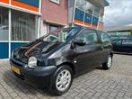 Renault Twingo 1.2 Privilége / AIRCO / NWE DISTRIBUTIERIEM!, Auto's, Renault, Origineel Nederlands, Te koop, 820 kg, Benzine