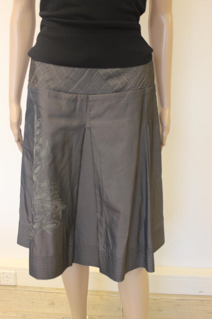 Steps grijs rokje maat 38, Kleding | Dames, Rokken, Zo goed als nieuw, Maat 38/40 (M), Grijs, Boven de knie, Ophalen of Verzenden