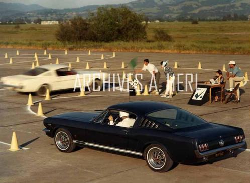 Ford Mustang 1966 new car factory testing press photograph, Verzamelen, Automerken, Motoren en Formule 1, Nieuw, Auto's, Verzenden