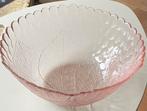 Grote roze Sultana schaal met bladreliëf - 30 cm, Ophalen, Gebruikt, Schaal, Rond