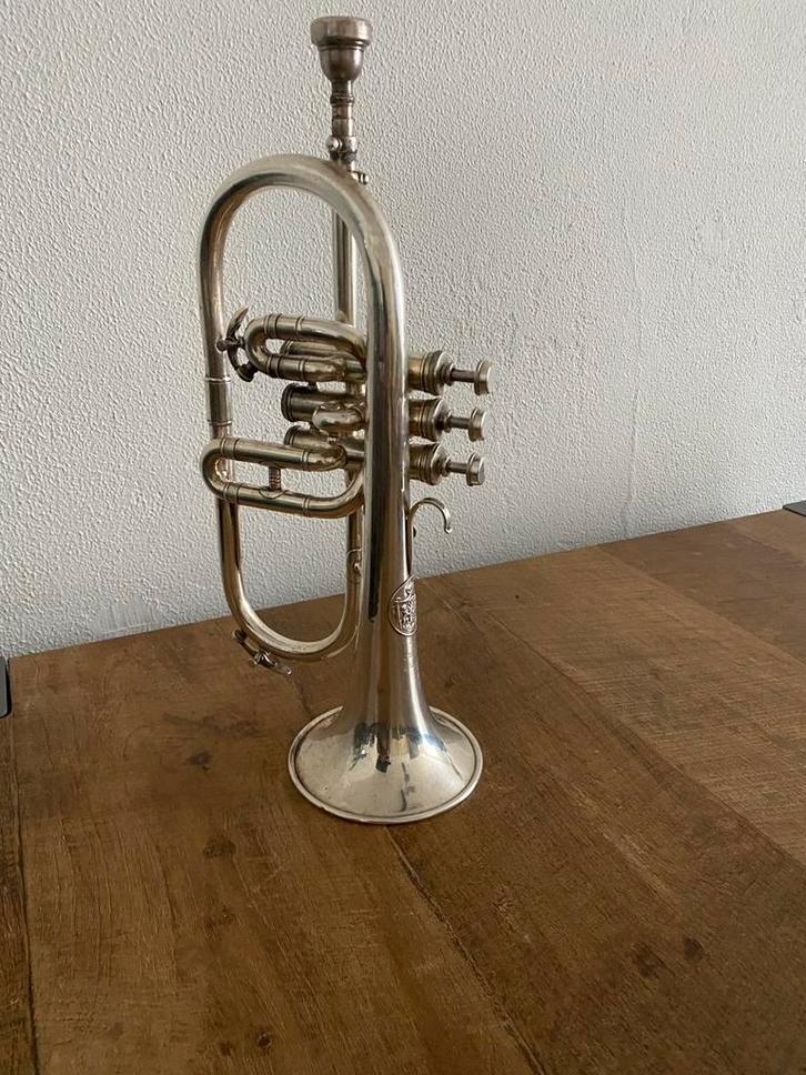 Es bugel  c. Mahillion, Muziek en Instrumenten, Standaards, Gebruikt, Ophalen of Verzenden