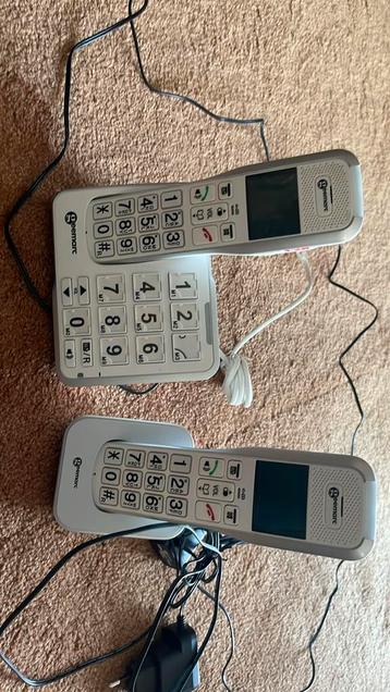 Geemarc 595-2 senioren telefoonset beschikbaar voor biedingen