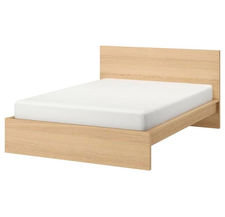MALM bed onderstel 180x200cm houtkleur inclusief lattenbodem, Huis en Inrichting, Slaapkamer | Bedden, Zo goed als nieuw, Tweepersoons