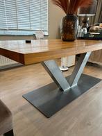 Tafel massief eikenhout Goossens + stoelen Driehoek meubels, Huis en Inrichting, Tafels | Eettafels, Ophalen, Gebruikt, Eikenhout