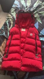 Moncler Bodywarmer Rood met Capuchon, Kleding | Heren, Bodywarmers, Moncler, Verzenden, Overige maten, Zo goed als nieuw