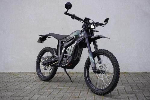 Talaria Sting R Elektrische bromfiets met begrenzer 85+km/u, Fietsen en Brommers, Brommers | Crossbrommers, Zo goed als nieuw
