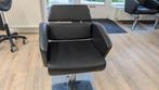 Zwarte kappersstoelen te koop
