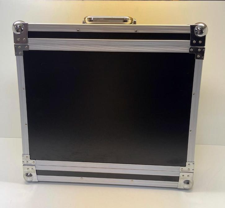 dbx 231s Graphic Equalizer met flightcase, Muziek en Instrumenten, Effecten, Gebruikt, Equalizer, Ophalen of Verzenden