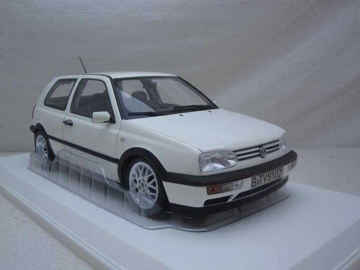 VW Golf Mk3 GTi 1996 20 Jahre Edition Wit 1:18 Norev, Hobby en Vrije tijd, Modelauto's | 1:18, Nieuw, Auto, Norev, Ophalen of Verzenden
